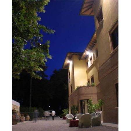 Villa Enea بيرودجا المظهر الخارجي الصورة