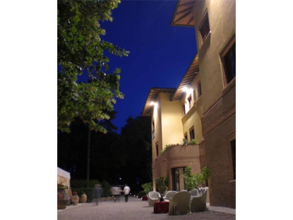 Villa Enea بيرودجا المظهر الخارجي الصورة