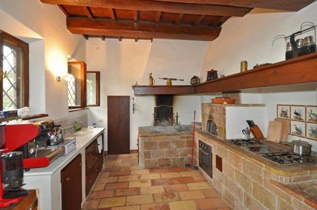 Villa Enea بيرودجا المظهر الخارجي الصورة